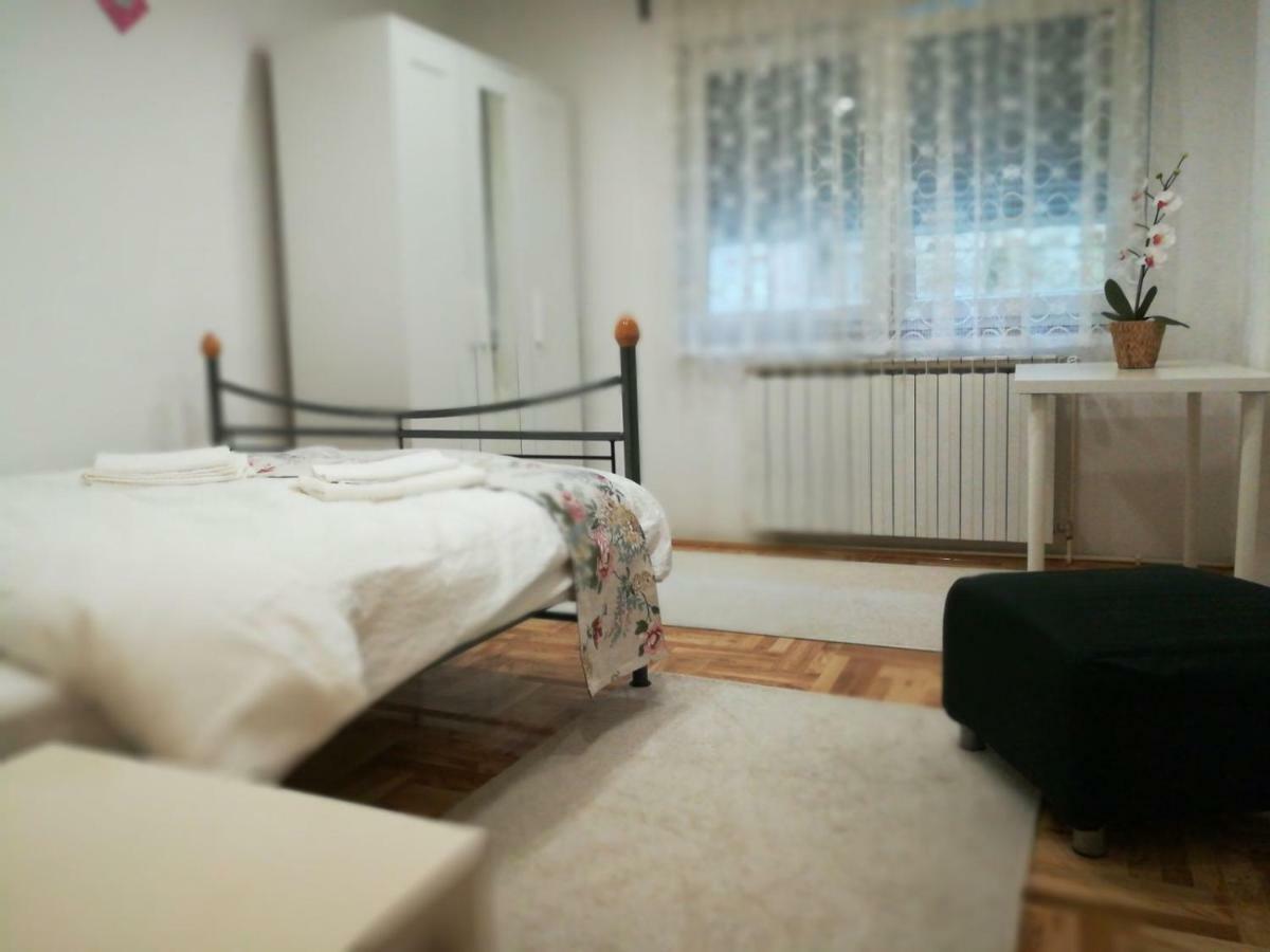 Apartman Sara Zagreb Exterior foto