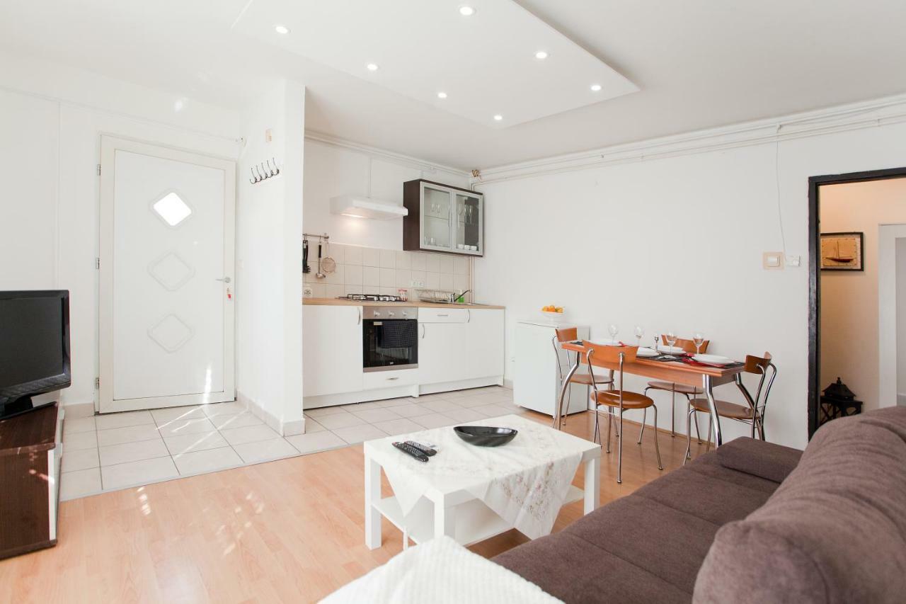 Apartman Sara Zagreb Exterior foto